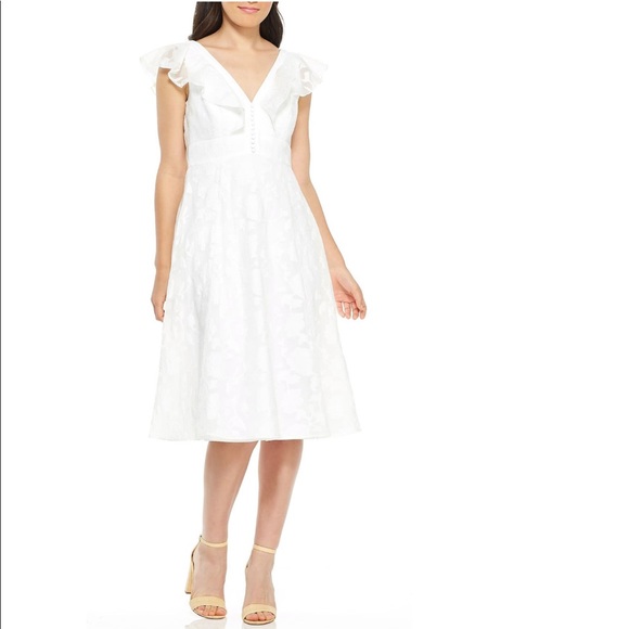 Gal Meets Glam Dresses & Skirts - Gal Meets Glam Susie Floral Fit & Flare Dress